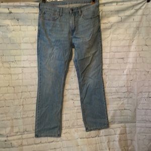 Men’s Old Navy jeans 36,32 straight built in flex